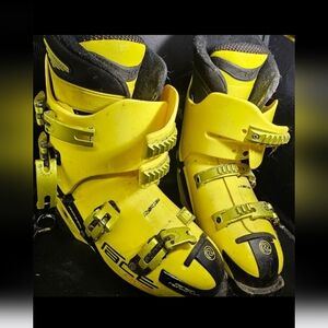 Rossignol Yellow Ski Boots‎